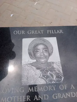 Memorial Art Work Engraving