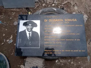 Engraving in All Kind of Marble or Granite Works