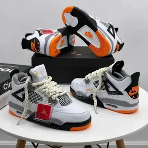 Nike Air Jordan 4 Retro