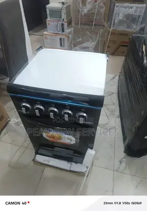 50x50 Four Burner Gas Stove and Oven Polystar