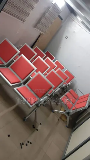 Waiting/Airport Chair