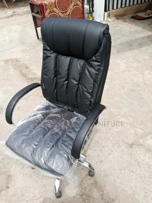 Full Leather Iron Armrest Chair