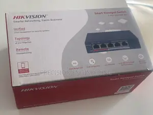 Ds-3e1105p-ei/M 4 Port Fast Ethernet Smart Poe Switch