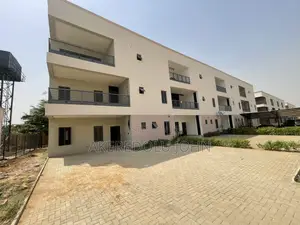 4bdrm Townhouse/Terrace in Kado for sale