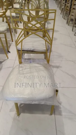 Rec-Shape Executive Event Chair