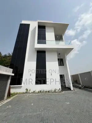 6-Bedroom Mansion Detached Duplex + Bq • Banana Island, Ikoyi