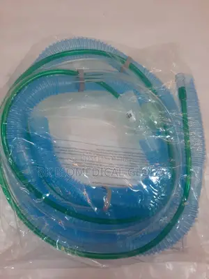 Pediatric/Adult, Single-Limb, Wye Ventilator Circuit