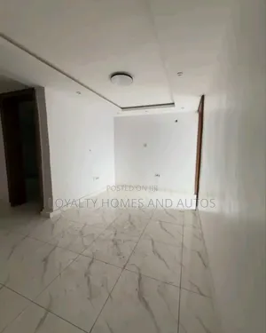 4bdrm Duplex in Berger for sale