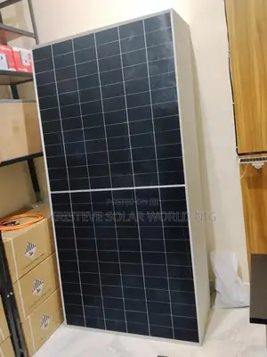 650w High-Efficiency Solar Panel – Maximum Power, Maximum Savings