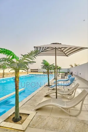 5bedroom Beach House With Indoor and Outdoor Pool