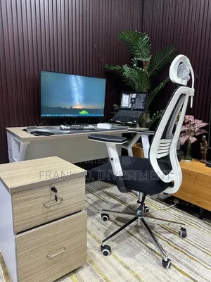 Boss Office Desk With Drawers and Office Chair