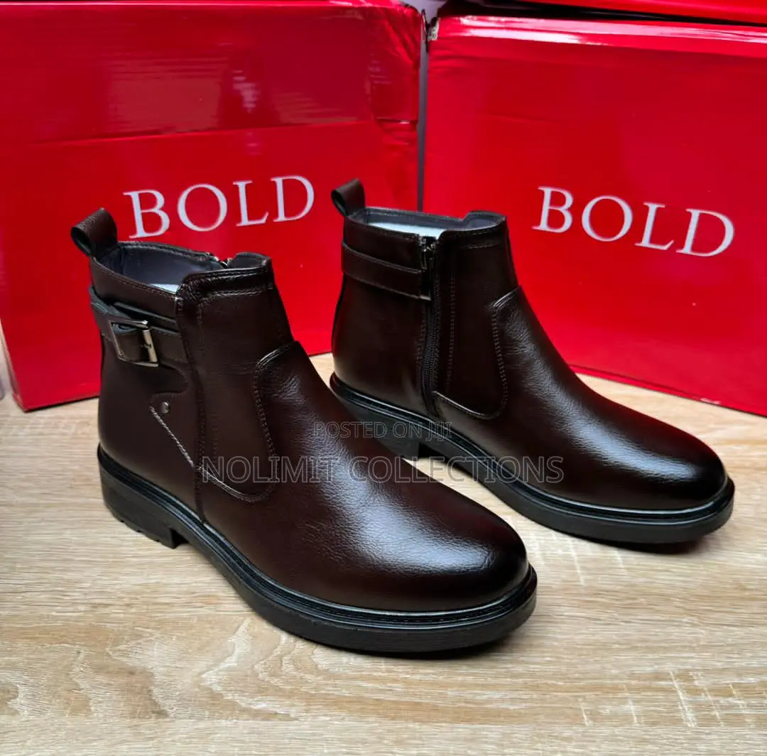 Bold Ankle High Leather Boots