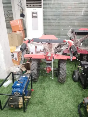 Gasoline-powered Agricultural Power Tiller Used For Soil