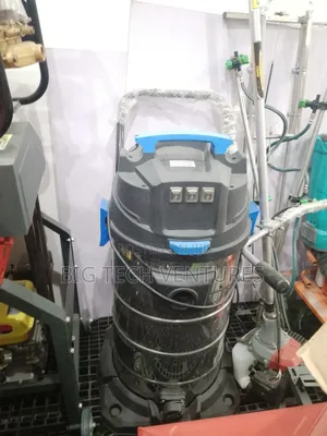 Vacuum Cleaner