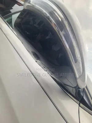 Hyundai Santa Fe SE Ultimate AWD 2017 White