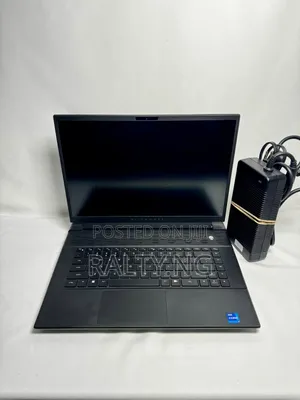 Laptop Dell Alienware M16 16GB Intel Core i7 SSD 1T
