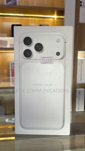 New Apple iPhone 17 Pro Max 256 GB Silver