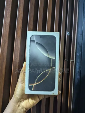 New Apple iPhone 16 Pro Max 256 GB Black
