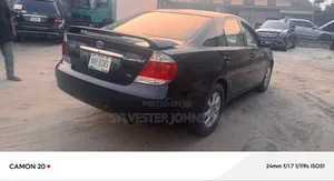 Toyota Camry XLE V6 4dr Sedan (3.0L 6cyl 5A) 2005 Black