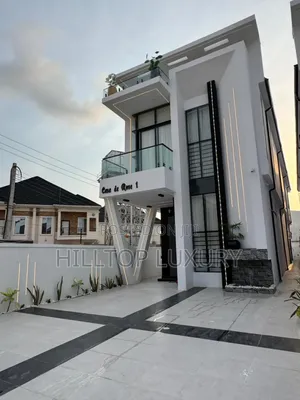 5bdrm Duplex in Ikota for sale
