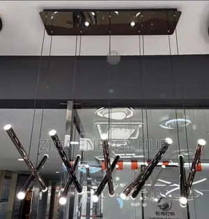 Luxurious Chandelier Light