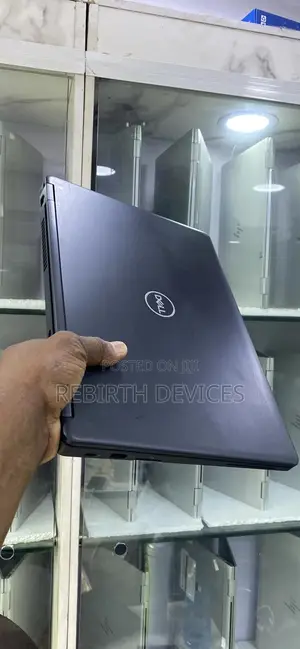 Laptop Dell Latitude 5491 8GB Intel Core i5 SSD 256GB