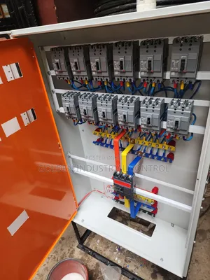 Distribution Panel