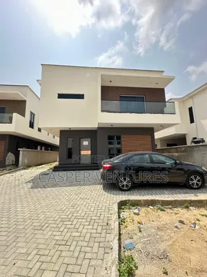 5bdrm Duplex in Off Admiralty Way, Lekki Phase 1 for sale
