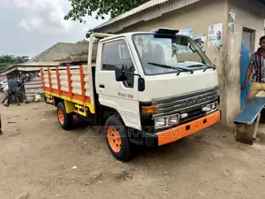 Toyota Dyna 150 Company Used Direct Hand 3y Petrol Engine 2.4