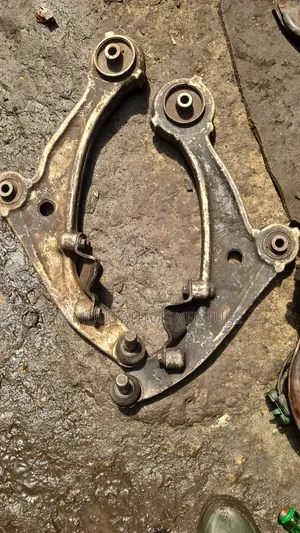 Low Arm Nissan Altima 2008