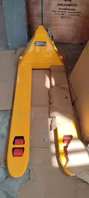 2500kg Pallet Trucks