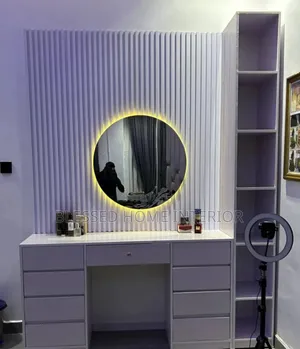 Console Dressing Mirror