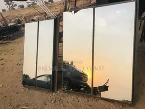 Frameless Window