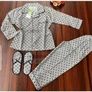 Unisex Children Sleep Wear With Slippers , Children Pyjamas