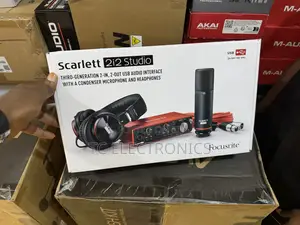 Scarlett 2i2 Studio 2-In, 2-Out Usb Audio Interface With a Conden Mic