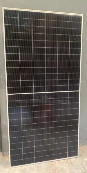 700w Solar Bifacial Panels
