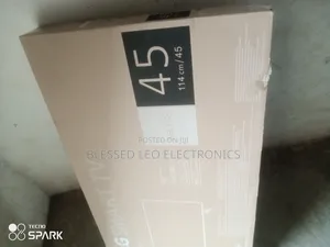 45 Inches Smart Tv With Good Quality Color