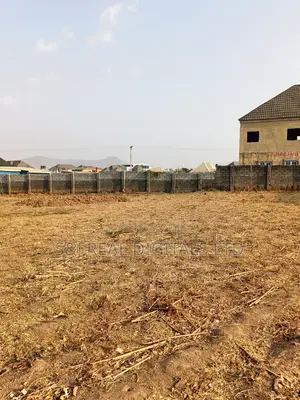 300 Sqm Estate Land