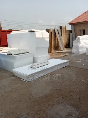 Polystyrene Parapet and Board