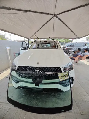 Gle450 2021 Windscreen Glass Available