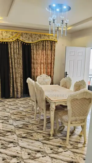 Furnished 4bdrm Apartment in Utako for rent