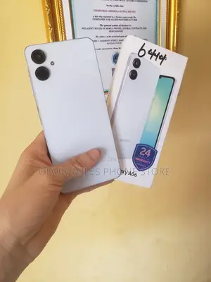 Samsung Galaxy A06 64 GB White