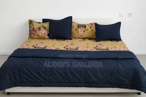 Rose Pure Cotton Reversible Duvet Bedsheet 4 Padded Pillow Covers