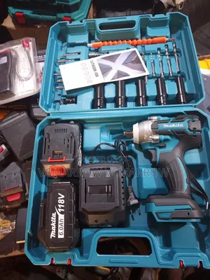 Makita Cordless Impact Wrench Kit, Is