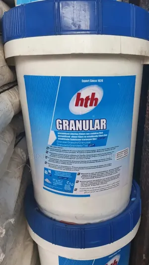 HTH Chlorine ( Calcium Hypochlorite)