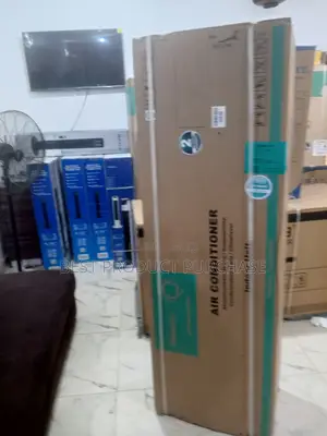 Floor Standing Hisense 2 Ton Ac for Churches and Shops