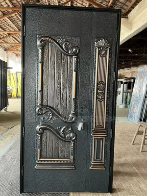 Quality Castle Door 4ft by 7ft