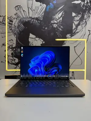 Laptop Asus ROG Zephyrus G14 16GB AMD Ryzen 7 SSD 1T
