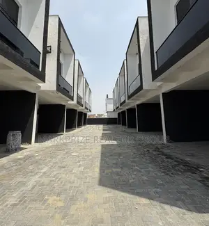 4bdrm Duplex in Ikota Lekki Lagos for sale