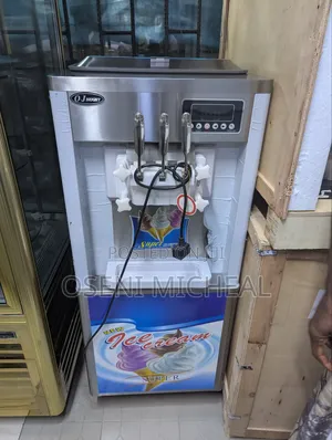 Ice Cream Maker